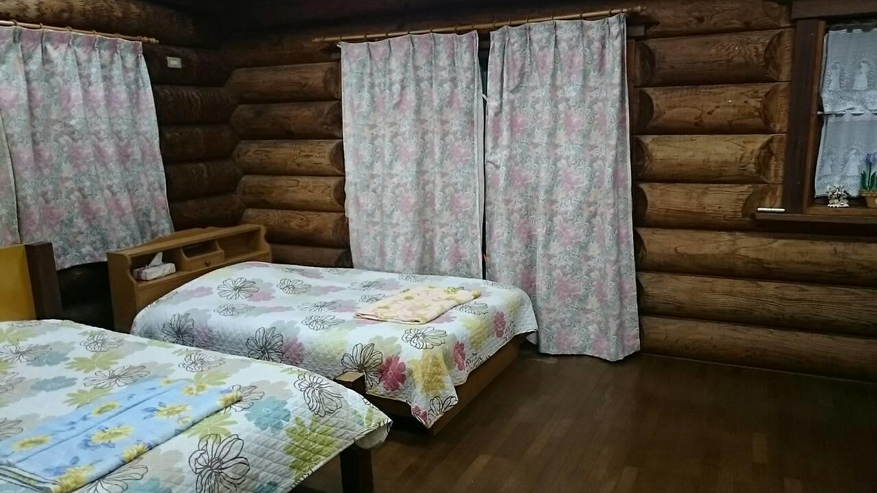 Log Pension Izumigamori Motobu Buitenkant foto